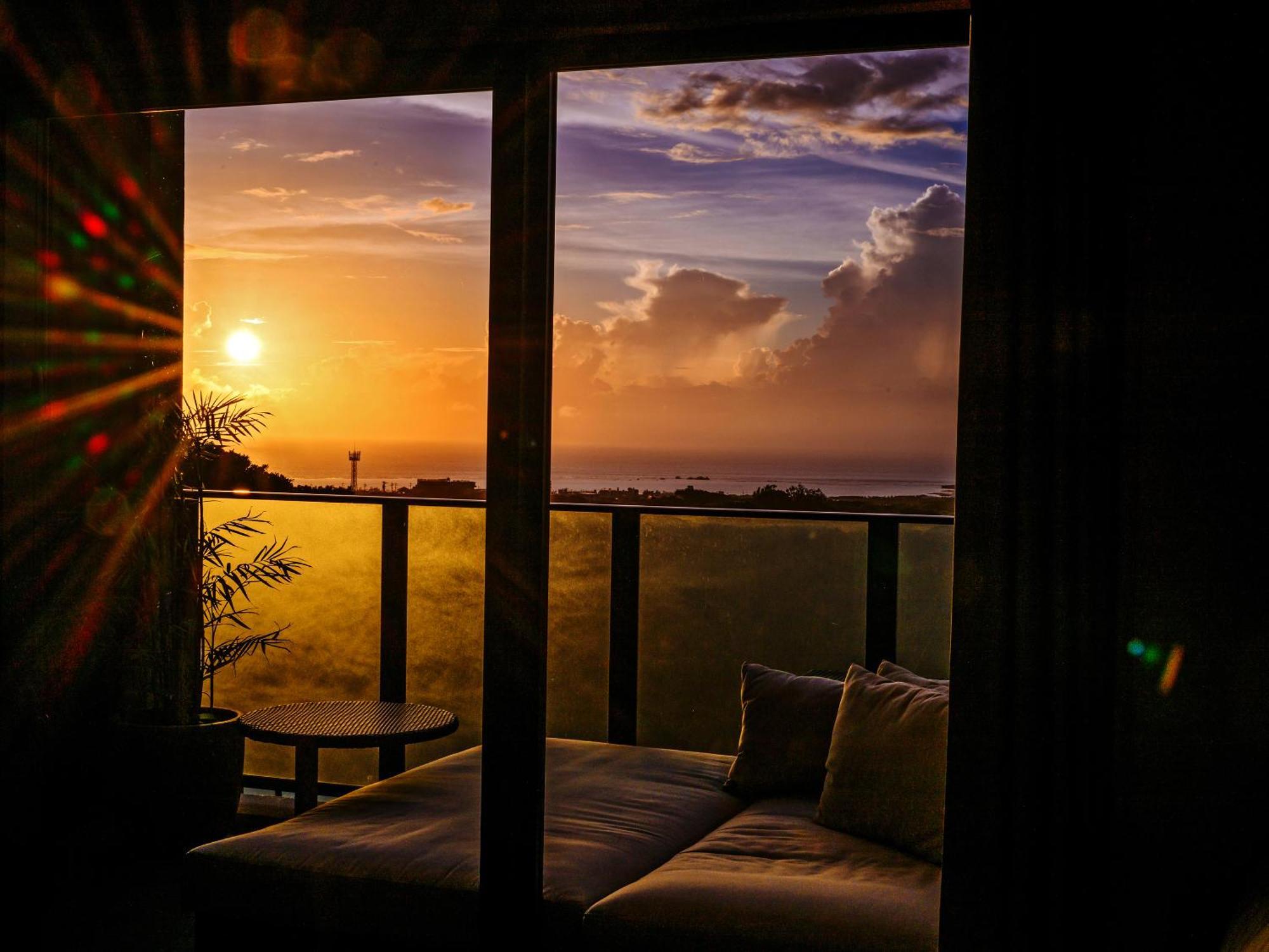 Glamday Style Okinawa Yomitan Hotel & Resort Екстер'єр фото